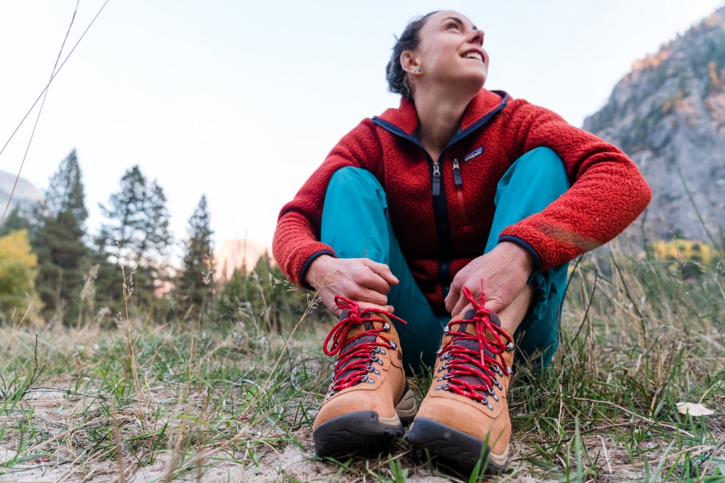 Columbia Womens Newton Ridge Lightweight Waterproof Shoe Hiking Boot